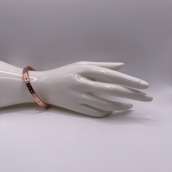 COACH Women's Rose Gold Kissing C Logo Signature Hinged Crystal Bangle Bracelet - Picture 1 of 12